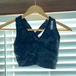 Gymshark camo sports bra